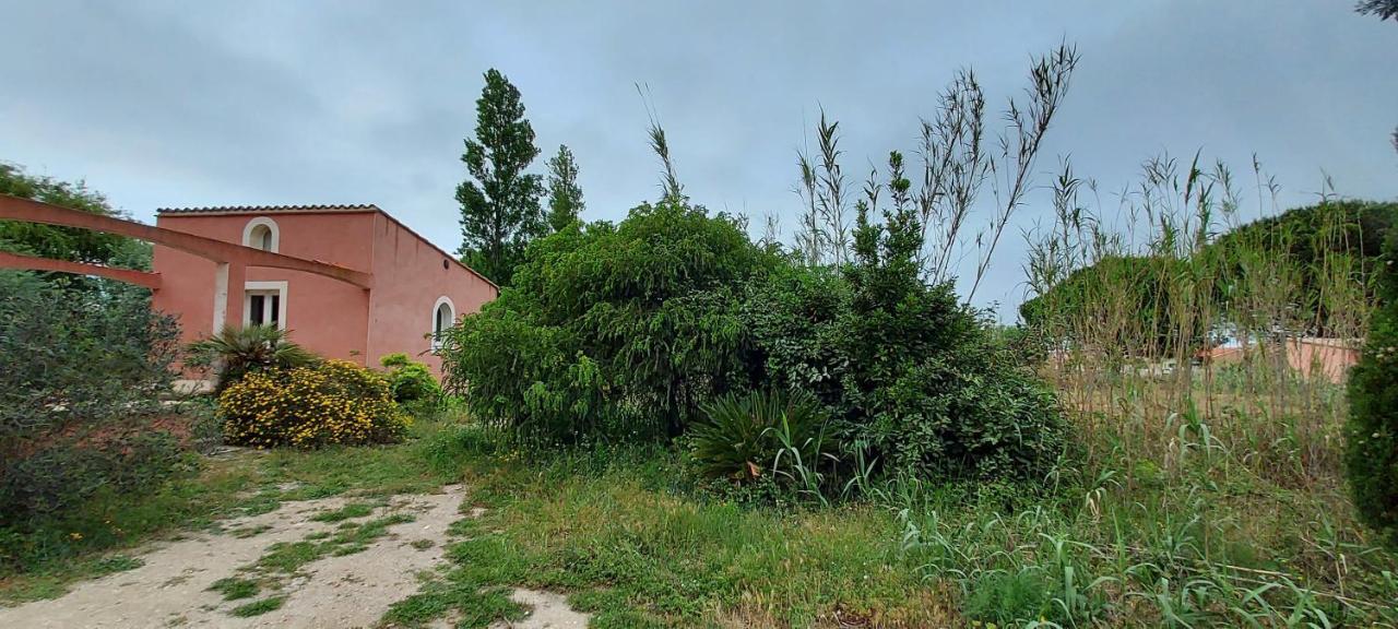 Le Barcares Logement Climatise Pour 6 Personnes, Draps Et Serviettes Non Fournis Air-Conditioned Accommodation For 6 People, Sheets And Towels Not Provided Alojamiento Con Aire Acondicionado Para 6 Personas, Sabanas Y Toallas No Incluidas Luaran gambar